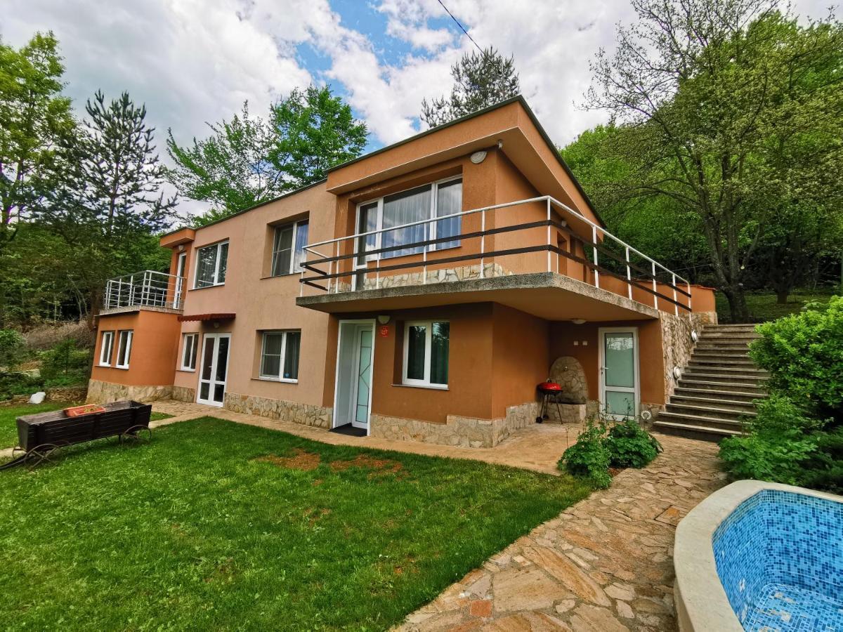 Villa Aqua Pravets Bagian luar foto